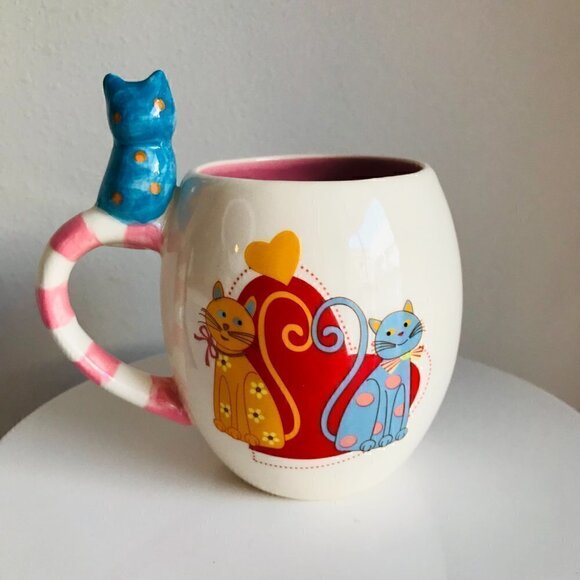 NWOT Cat Mugs 'Lovin You' Ceramic Kitty Sitting on Handle - Picture 4 of 7
